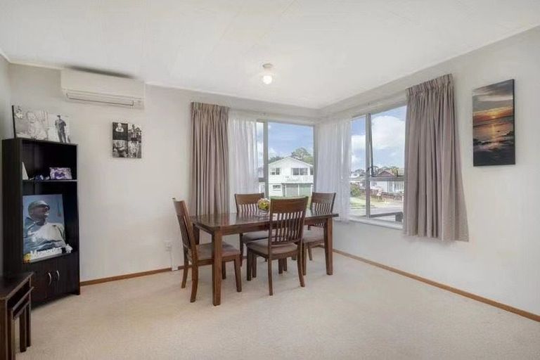 Photo of property in 11 Hope Farm Avenue, Pakuranga Heights, Auckland, 2010