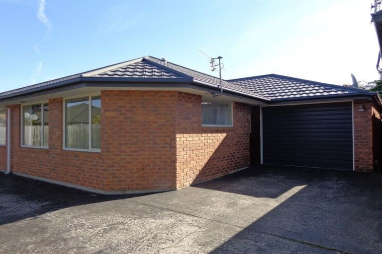 Photo of property in 93b Peverel Street, Riccarton, Christchurch, 8041