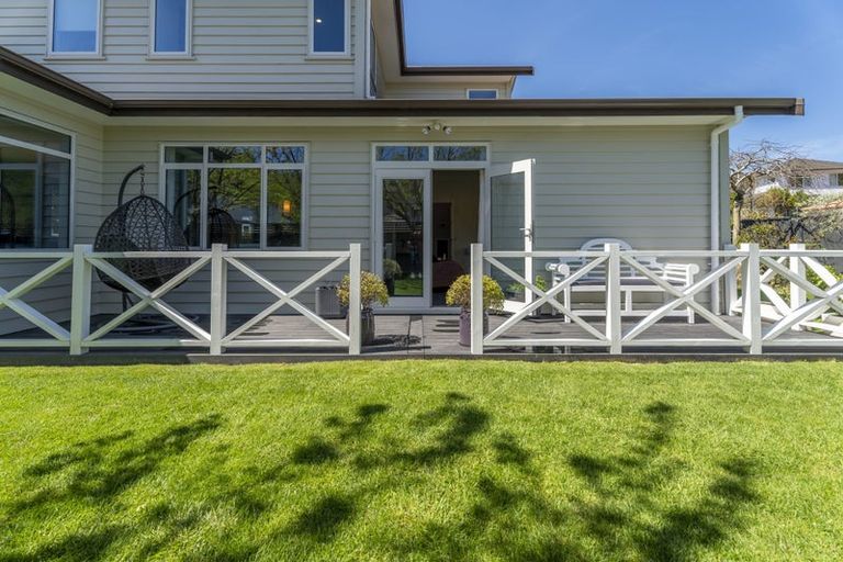 Photo of property in 13 Mauldeth Terrace, Churton Park, Wellington, 6037