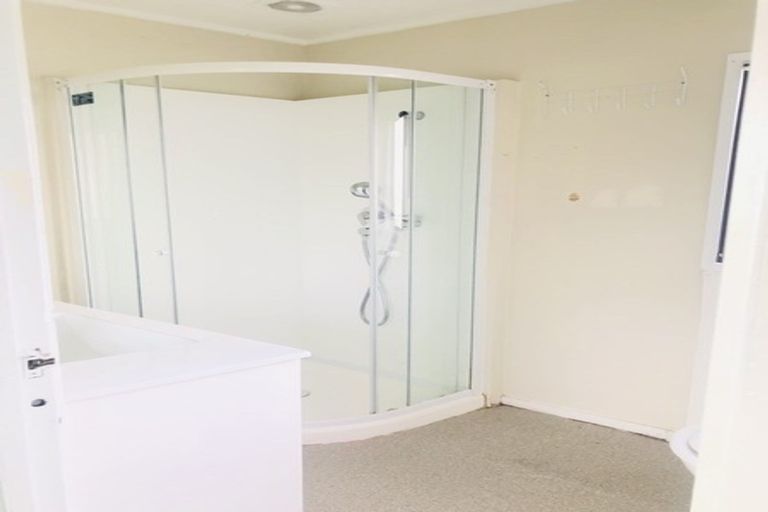 Photo of property in 5 Jontue Place, Clover Park, Auckland, 2019