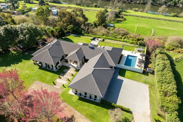 Photo of property in 2/60 Lowe Road, Rukuhia, Hamilton, 3282