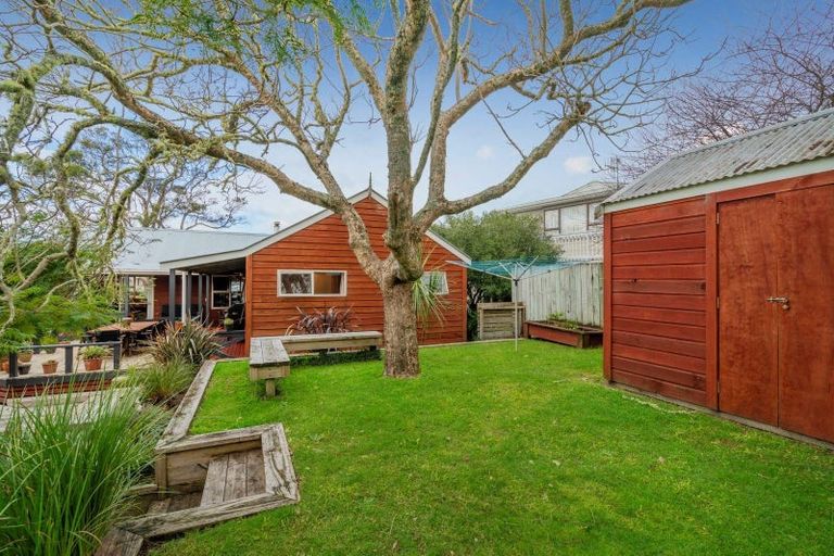 Photo of property in 16 Vista Paku, Pauanui, Hikuai, 3579