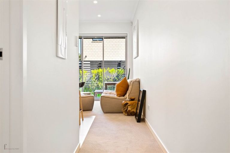 Photo of property in 5/28 Nevill Road, Hobsonville, Auckland, 0616