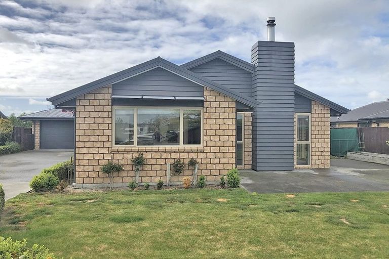 Photo of property in 5 Wheatsheaf Drive, Leeston, 7632