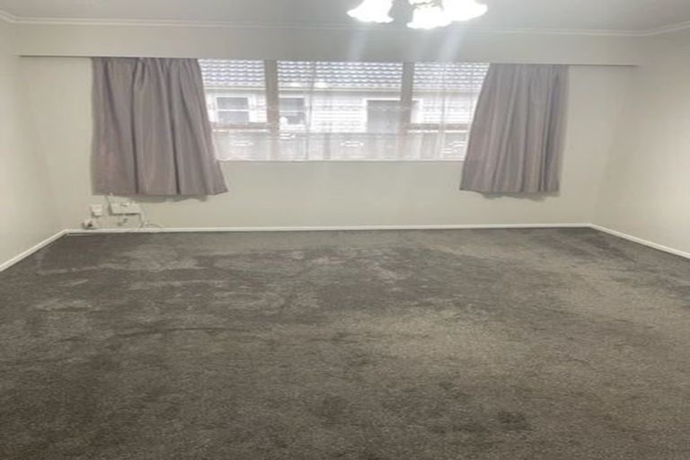 Photo of property in 30f2- Whitley Avenue, Ebdentown, Upper Hutt, 5018