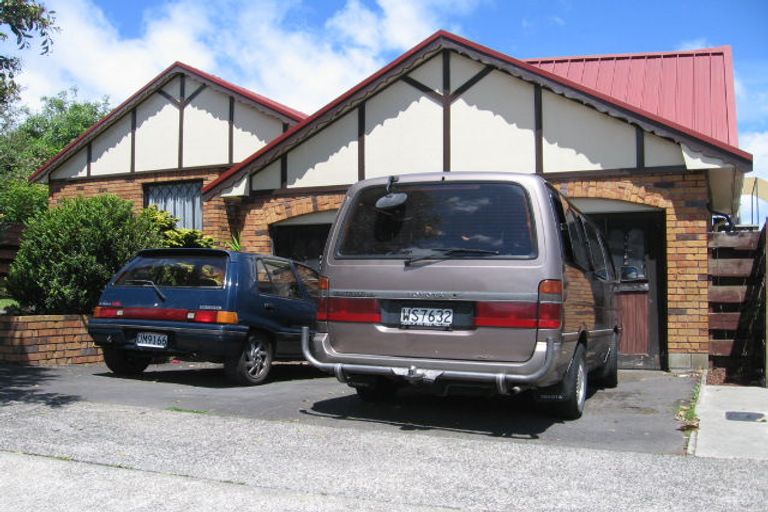 Photo of property in 7 Heathberry Close, Papatoetoe, Auckland, 2025