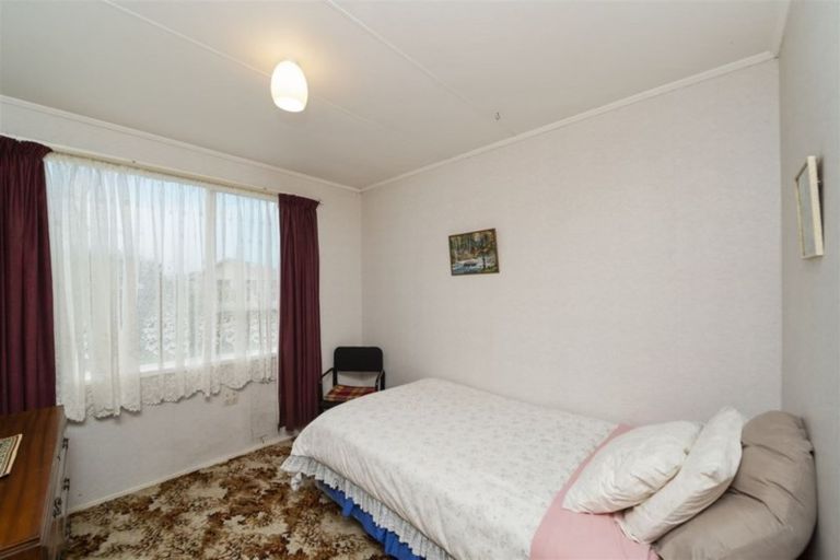 Photo of property in 7 Kamahi Avenue, Hawera, 4610