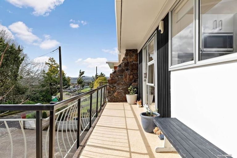 Photo of property in 2b Lynley Terrace, Pukekohe, 2120