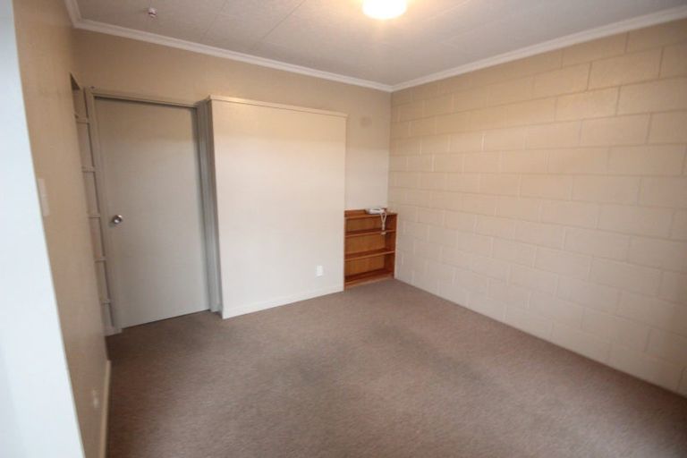 Photo of property in 26 Linton Street, Palmerston North, 4410