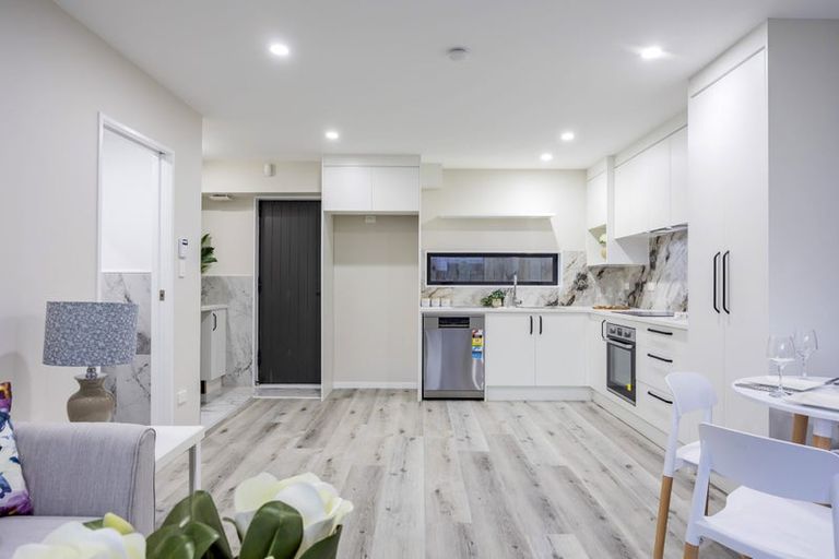 Photo of property in 7/6 Vine Street, Mangere East, Auckland, 2024