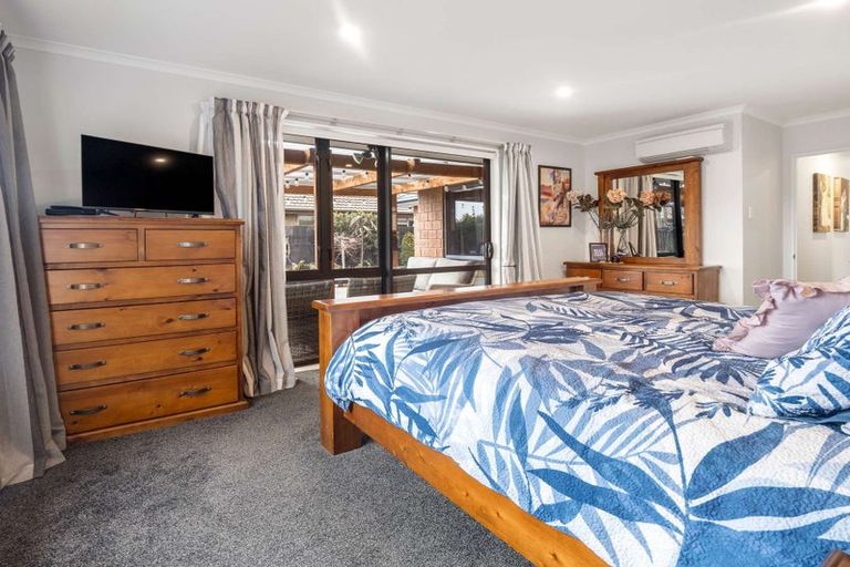 Photo of property in 7 Strathcarron Place, Broomfield, Christchurch, 8042