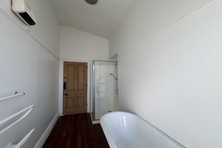 Photo of property in 39 Oxley Avenue, St Albans, Christchurch, 8014