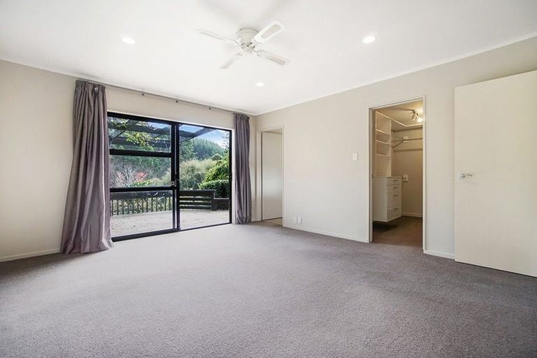 Photo of property in 35 Croft Lane, Riverhead, Albany, 0793