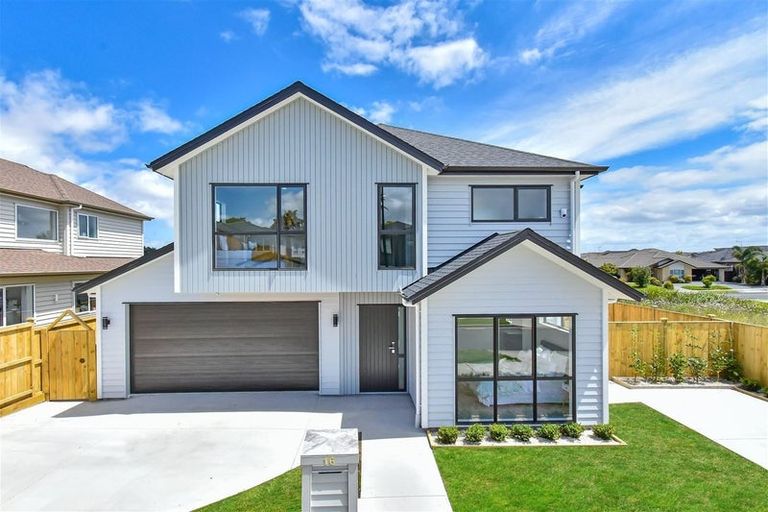 Photo of property in 16 Francesco Drive, Karaka, Papakura, 2113