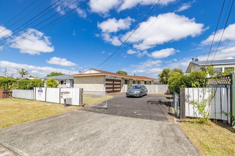 Photo of property in 56 Kokich Crescent, Onerahi, Whangarei, 0110