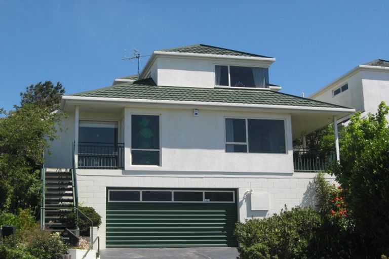 Photo of property in 6 Pentonville Close, Westmorland, Christchurch, 8025