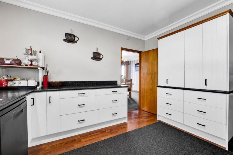 Photo of property in 48 Regan Street, Stratford, 4332