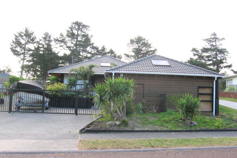 Photo of property in 174 Pauanui Boulevard, Pauanui, Hikuai, 3579