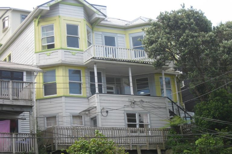 Photo of property in 196 Glenmore Street, Northland, Wellington, 6012