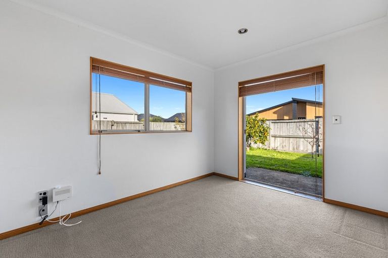 Photo of property in 5 Shire Place, Papamoa Beach, Papamoa, 3118