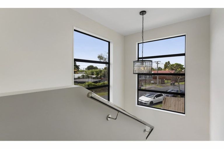 Photo of property in 43a Ashlynne Avenue, Papatoetoe, Auckland, 2025