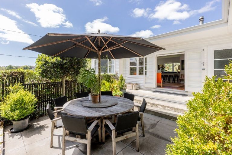 Photo of property in 3 Puflett Road, Havelock North, 4130