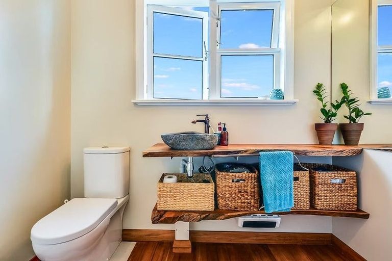 Photo of property in 63 Jellicoe Drive, Hamilton East, Hamilton, 3216