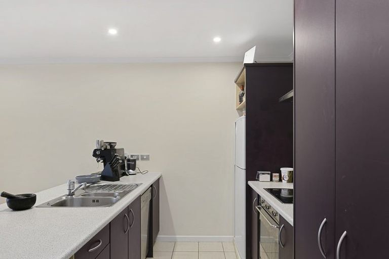 Photo of property in 3/27 The Rigi, Northland, Wellington, 6012