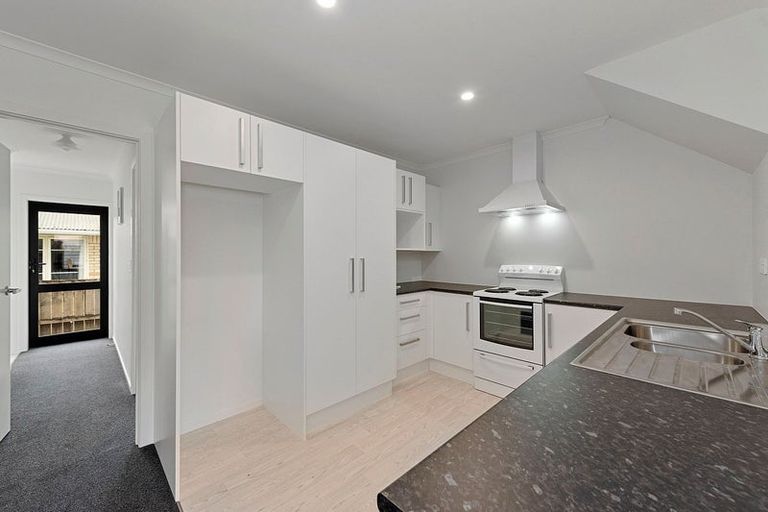 Photo of property in 1 Inverness Avenue, Hamilton East, Hamilton, 3216