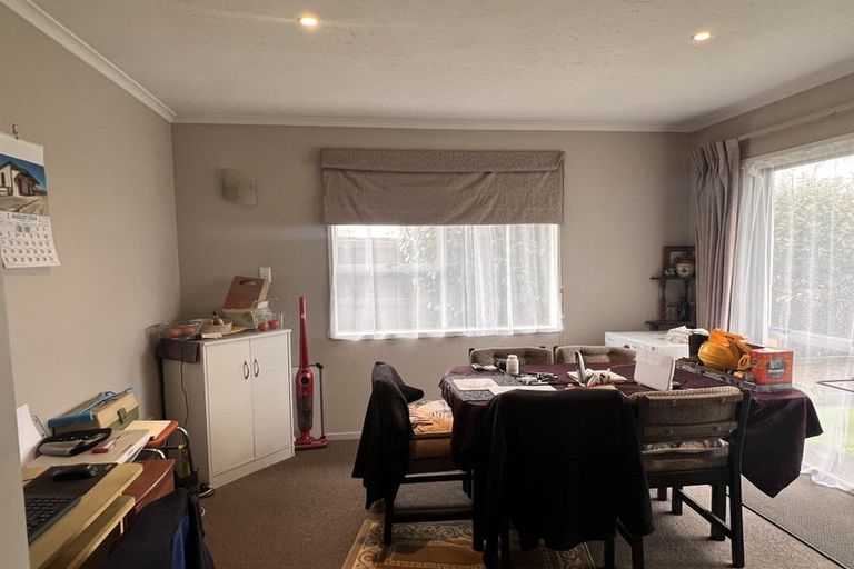 Photo of property in 49 Chipping Lane, Redwood, Christchurch, 8051