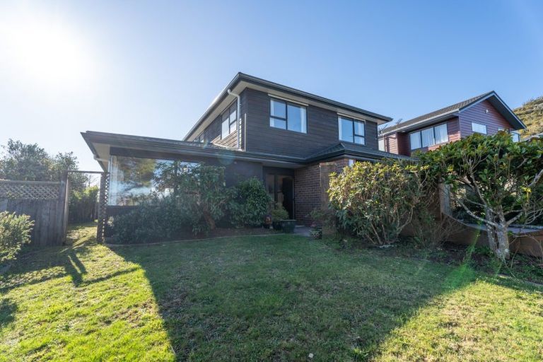 Photo of property in 40 Erris Street, Johnsonville, Wellington, 6037