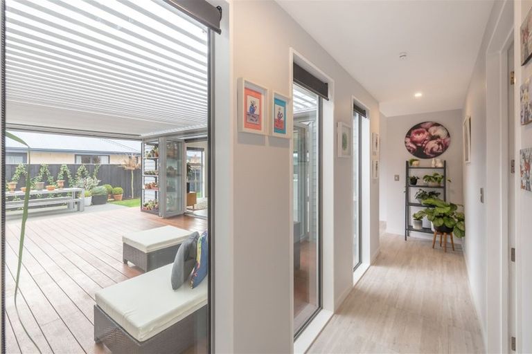 Photo of property in 13 Picadilly Avenue, Casebrook, Christchurch, 8051