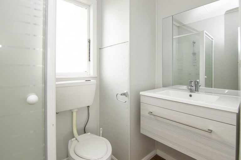 Photo of property in 8 Ronberg Street, Highbury, Palmerston North, 4412