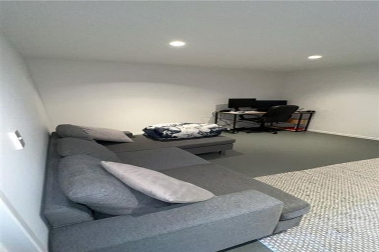 Photo of property in 383 Adelaide Road, Newtown, Wellington, 6021