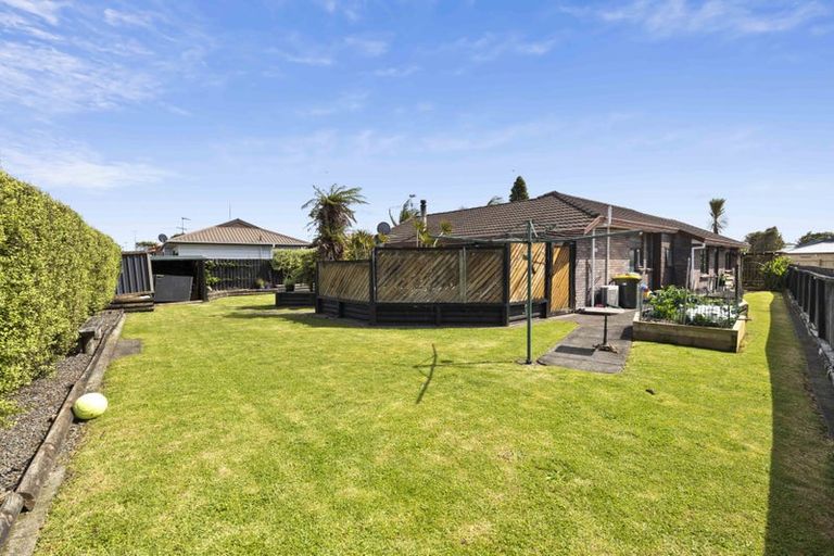 Photo of property in 20 Churchill Terrace, Waiuku, 2123
