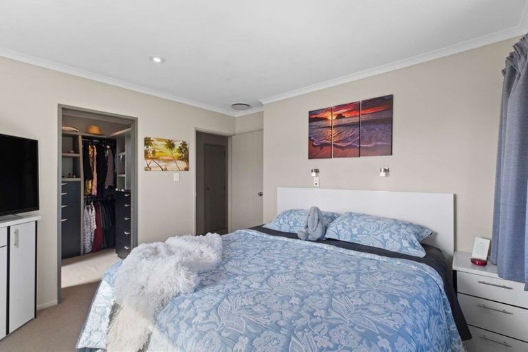 Photo of property in 49g Martyn Street, Waiuku, 2123