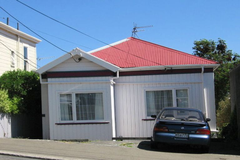 Photo of property in 90 Coromandel Street, Newtown, Wellington, 6021