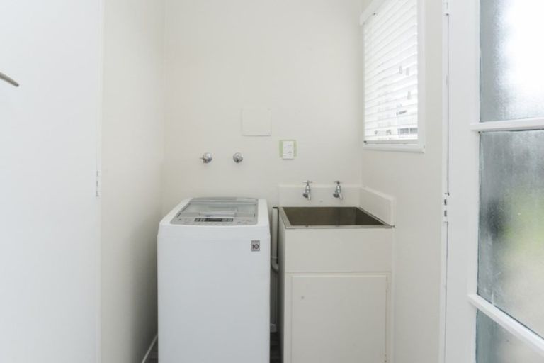 Photo of property in 3 Forsyth Street, Taradale, Napier, 4112