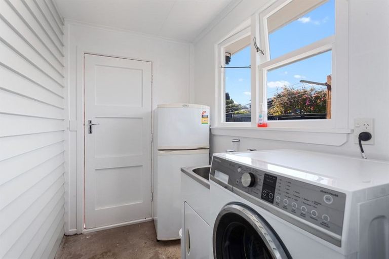 Photo of property in 16 Henderson Street, Whakatane, 3120