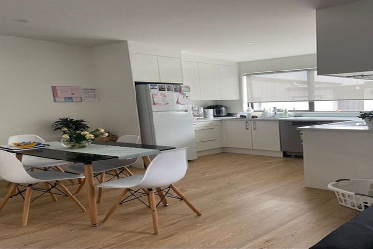 Photo of property in 13 Panga Place, Henderson, Auckland, 0612