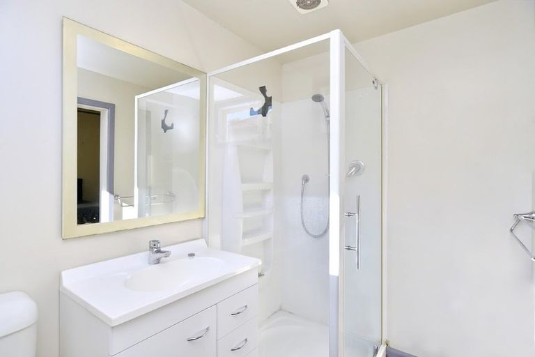 Photo of property in 137 Geraldine Street, Edgeware, Christchurch, 8013