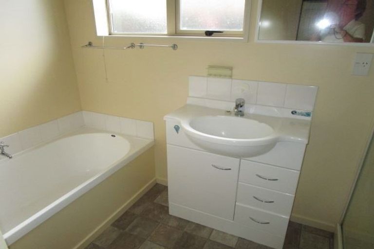 Photo of property in 41 Seymour Street, Hornby, Christchurch, 8042