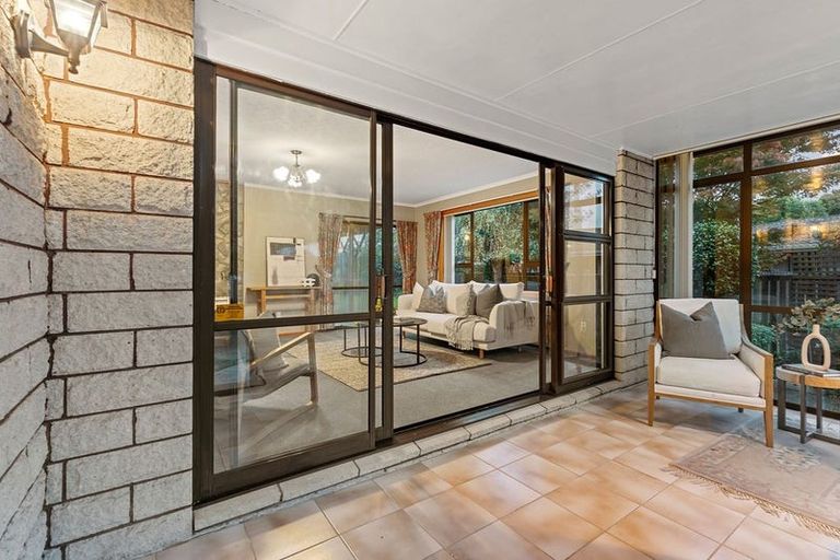 Photo of property in 17 Wyatt Place, Russley, Christchurch, 8042