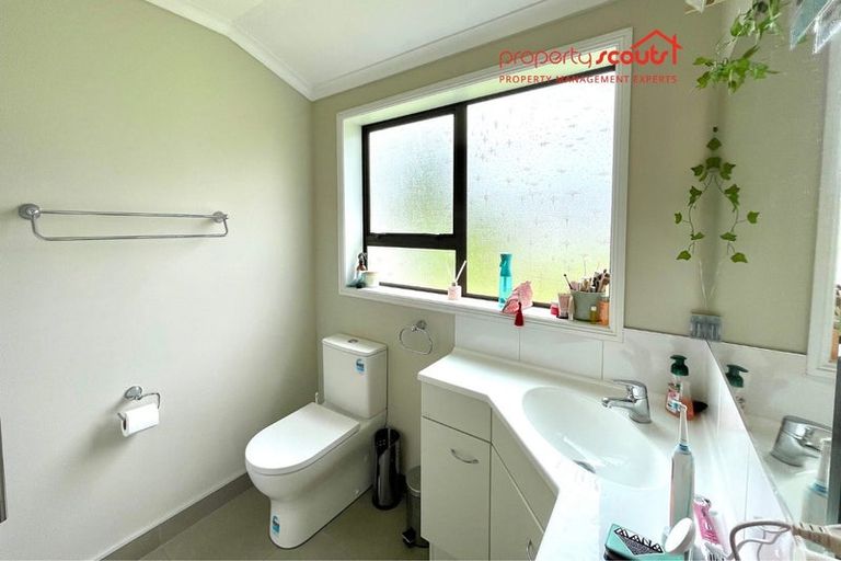 Photo of property in 3 Highlands Place, Highlands Park, New Plymouth, 4312