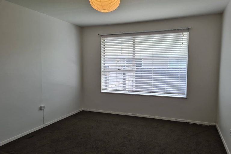 Photo of property in 10 Brogar Place, Casebrook, Christchurch, 8051