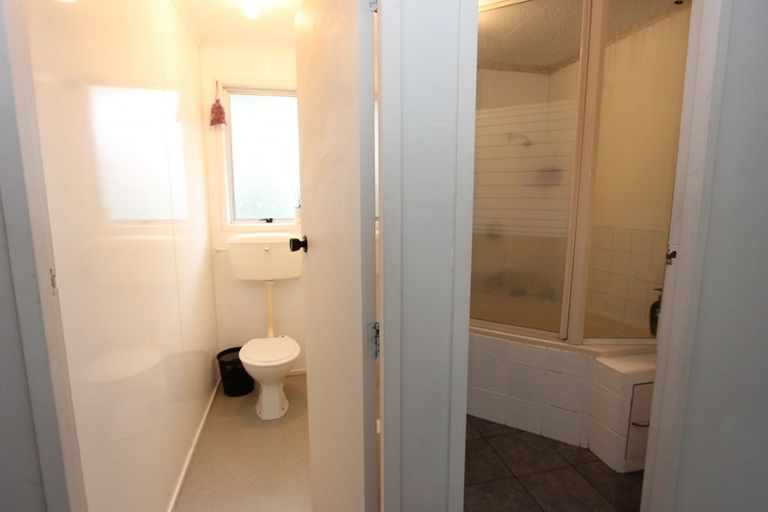 Photo of property in 146 Miranda Street, Stratford, 4332