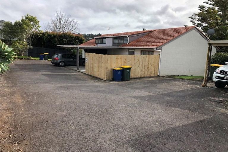 Photo of property in 85d Stottholm Road, Titirangi, Auckland, 0604