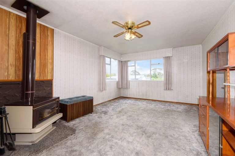 Photo of property in 2 Terra Nova Street, Glen Eden, Auckland, 0602