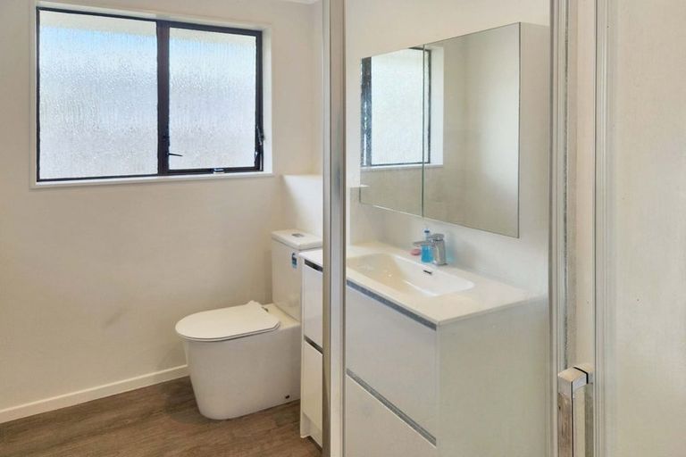 Photo of property in 1 Korau Grove, Stokes Valley, Lower Hutt, 5019