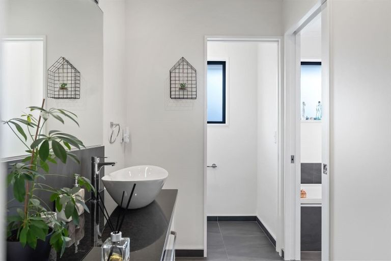 Photo of property in 7 Genoa Avenue, Rolleston, 7614